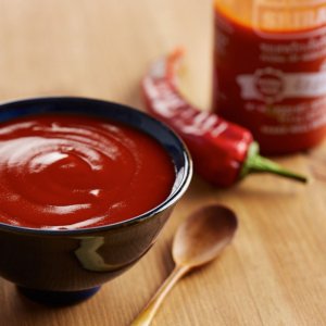 Thajský pálivý drahokam: Milovaná omáčka Sriracha
