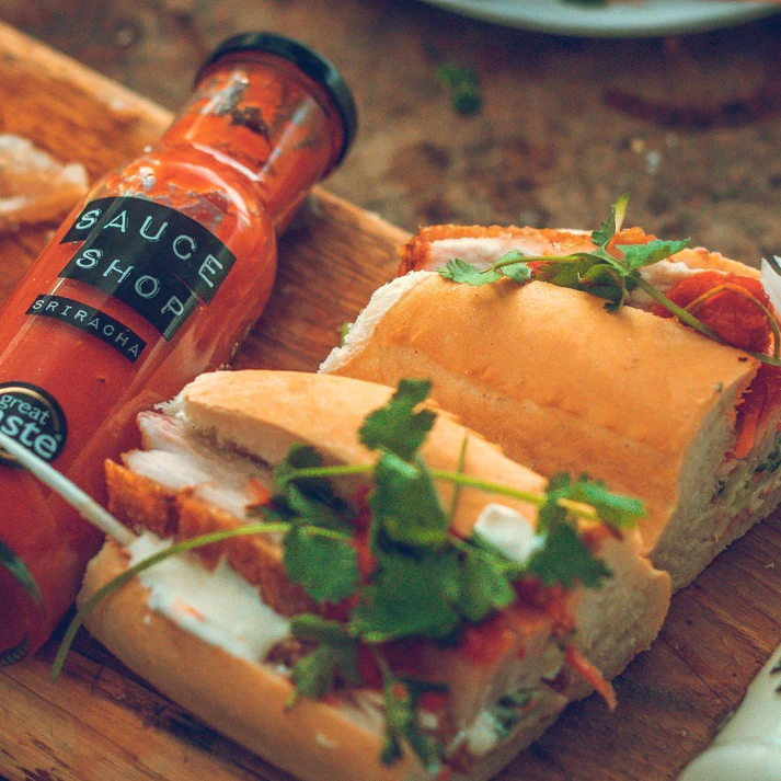 Sauce Shop - Sriracha Chilli omáčka - Hmotnost: 480g