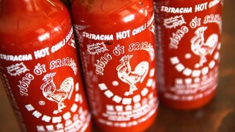 Historie Huy Fong Foods - nejznámějšího výrobce Srirachi na světě.