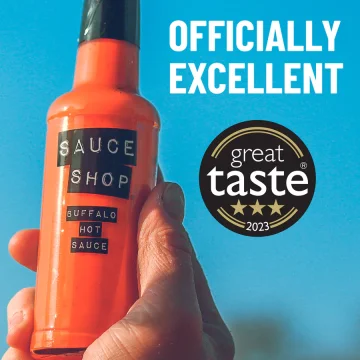 Jak se vyrábí famózní Buffalo omáčka od Sauce Shop?